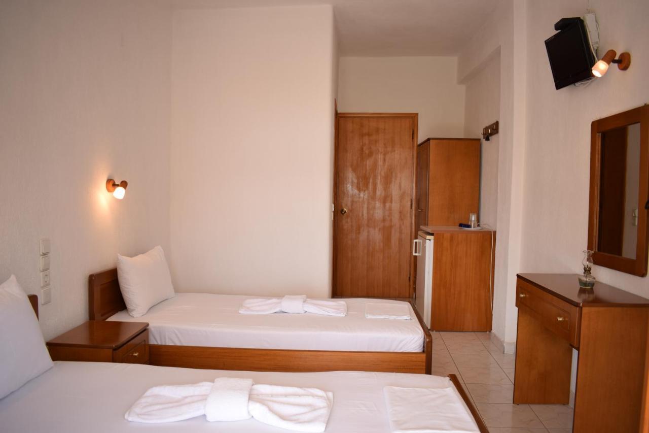 Nikis Rooms Kalamakia Екстер'єр фото